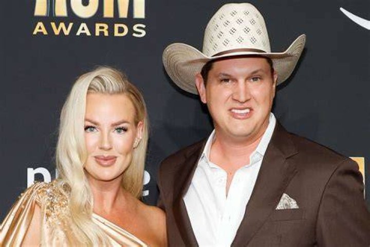 Jon Pardi and Wife: Love, Music, and Life Together